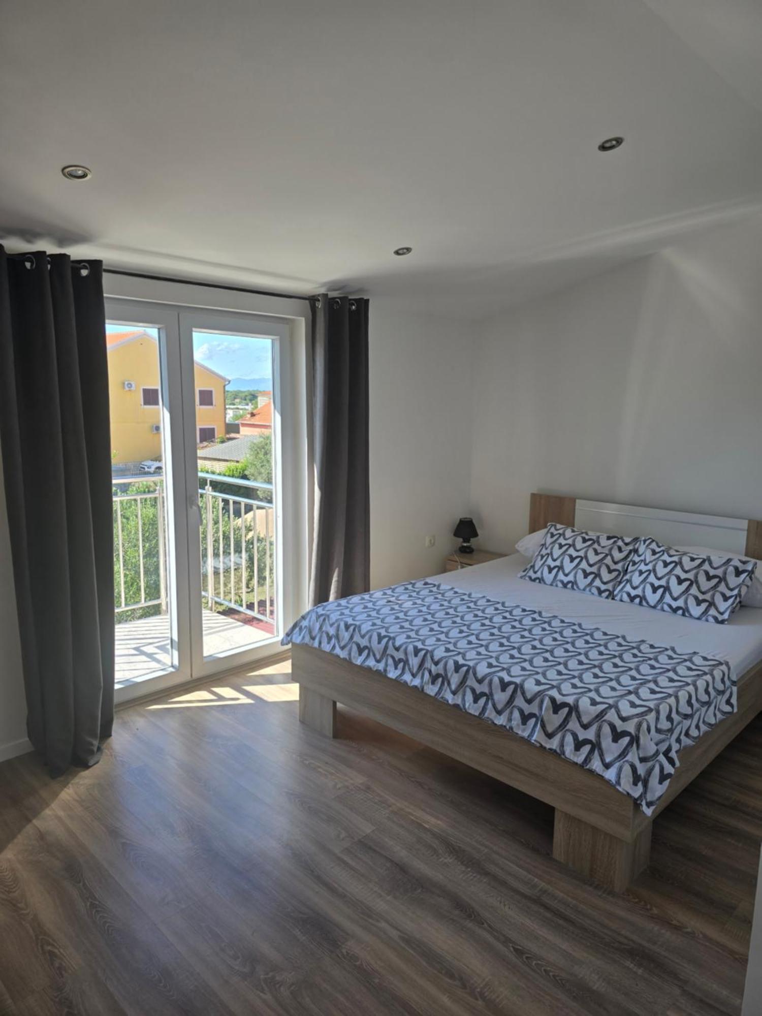 Apartment Fabijana Biograd Na Moru Zewnętrze zdjęcie
